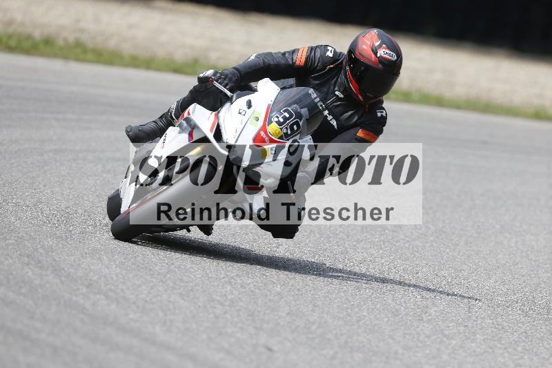 /24 08.06.2025 TZ Motorsport ADR/Gruppe gelb/390